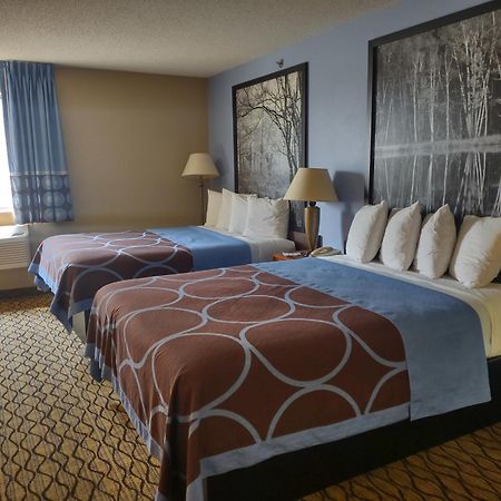 Super 8 By Wyndham Adrian Hotel Luaran gambar